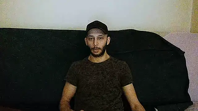 henryaxe online show from February 2025 11:50:01 PM