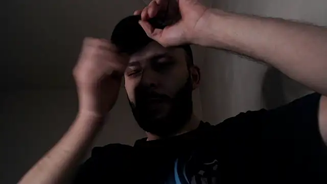 henryaxe online show from April 2026 11:03:02 AM