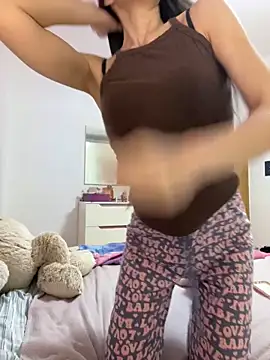 Snapshot of SexxxyBarbie chatting on February 2025 08:50:02 AM SexxxyBarbie online show from February 2025 08:50:02 AM