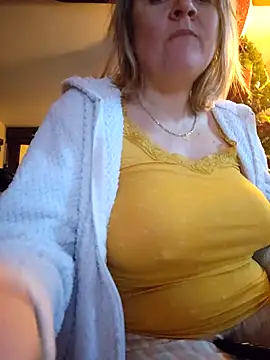 lady charlyne online show from December 2024 07:58:01 AM