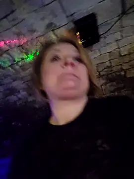 lady charlyne online show from April 2026 07:45:01 PM