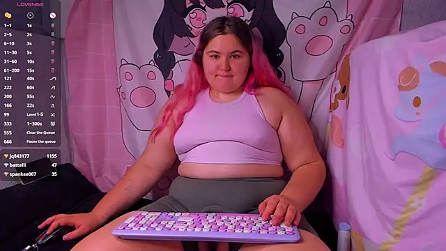 Freakcute  online show from December 2024 08:15:01 PM