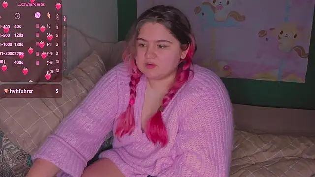 Freakcute  online show from March 2025 04:51:02 PM