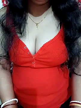 Priya Boudi online show from November 2025 06:52:01 PM