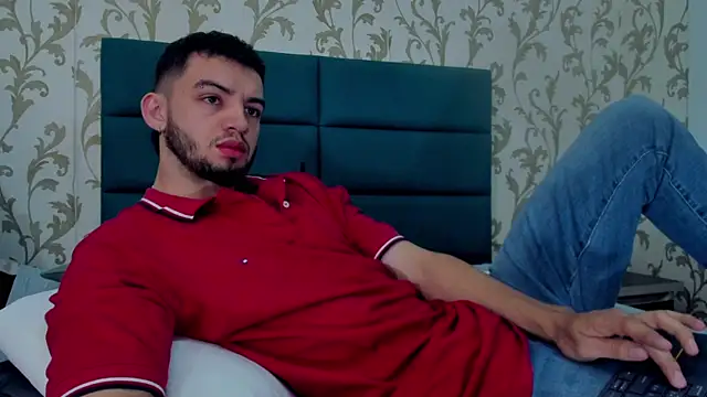 Michael magno online show from December 2024 10:01:02 AM