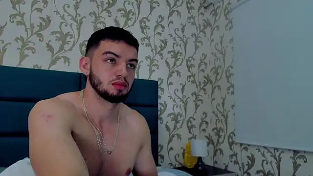 Michael magno online show from December 2024 01:05:02 PM