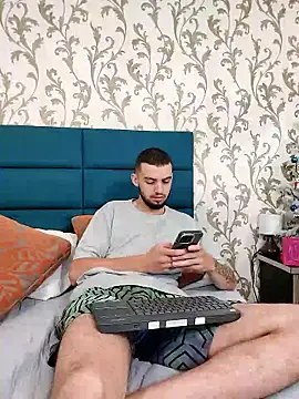 Michael magno online show from January 2026 08:03:01 PM