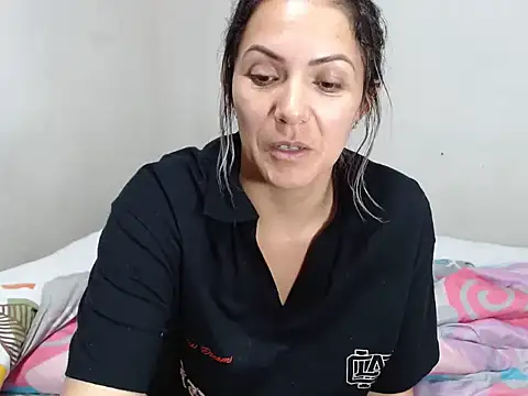 Chantal hott online show from January 2025 06:20:01 AM