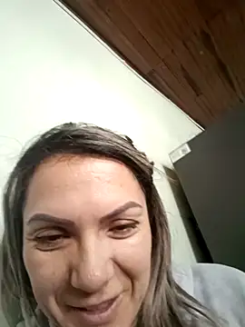 Chantal hott online show from September 2025 05:24:02 PM