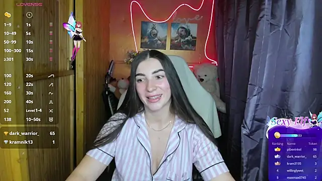 Fiery Brunette  online show from January 2025 08:31:02 PM