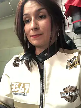 Paula382023 online show from February 2025 06:26:02 PM