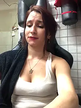 Paula382023 online show from February 2025 09:53:02 PM