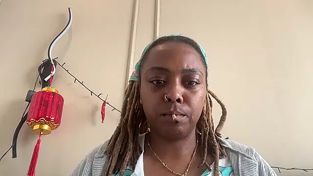 ChocolateCakeQueen online show from February 2025 03:10:02 PM