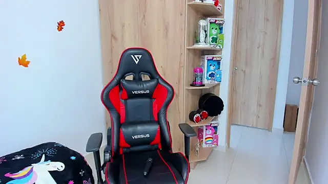  amanda seyfried19 online show from December 2024 06:31:02 PM