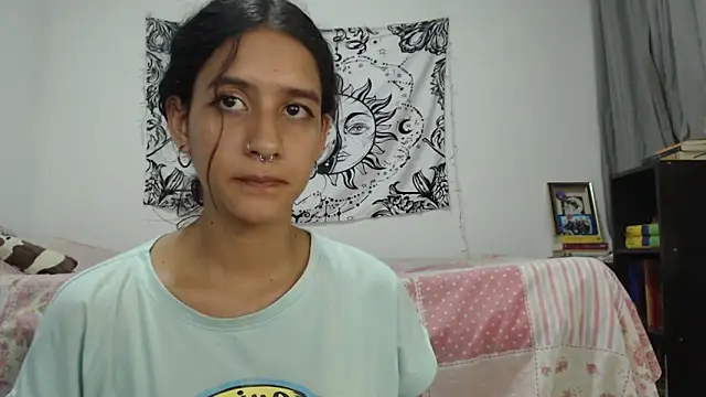 AlinaWoolf  online show from January 2025 02:29:02 AM