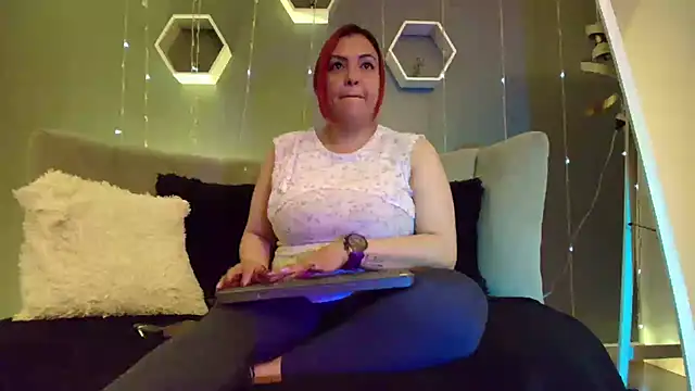 Sammy owens  online show from January 2025 12:24:01 PM