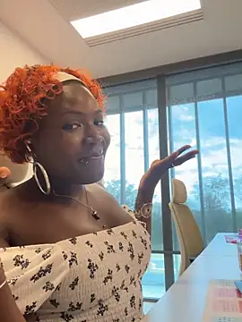 Snapshot of Miss-syanaa chatting on September 2025 05:55:02 AM Miss-syanaa online show from September 2025 05:55:02 AM