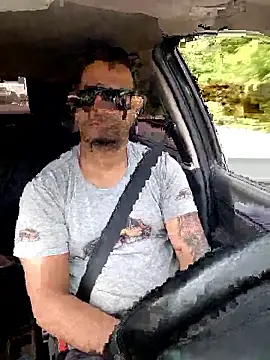 hecwil8 online show from January 2026 12:29:02 PM