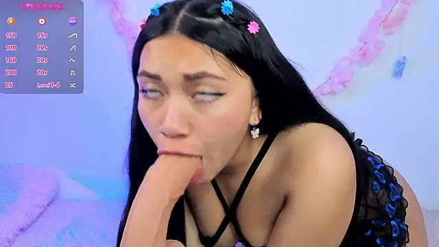 pauline golden1 online show from February 2025 06:32:01 AM