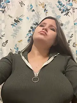 Snapshot of Angel__lika chatting on February 2025 10:00:01 PM Angel lika online show from February 2025 10:00:01 PM