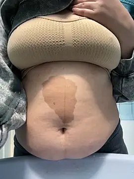 Snapshot of Angel__lika chatting on October 2025 04:24:02 PM Angel lika online show from October 2025 04:24:02 PM