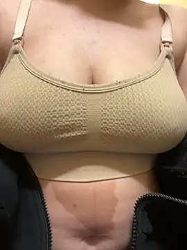 Snapshot of Angel__lika chatting on October 2025 03:56:02 PM Angel lika online show from October 2025 03:56:02 PM