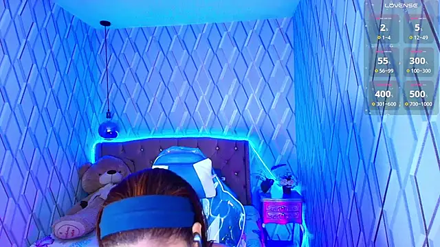 NicolleTaylor online show from October 2025 03:39:02 AM