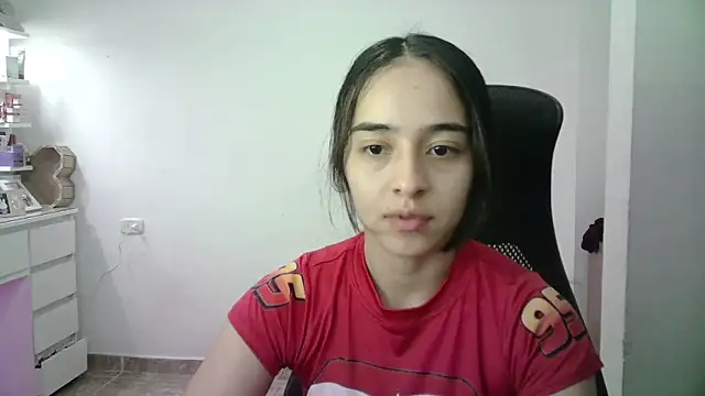 Snapshot of aineangeel chatting on April 2026 01:19:01 AM aineangeel online show from April 2026 01:19:01 AM