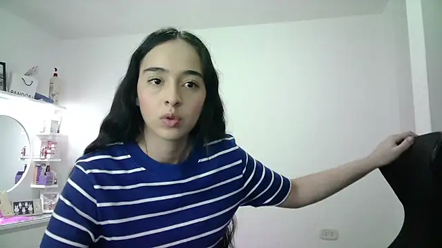 Snapshot of aineangeel chatting on May 2026 12:15:02 AM aineangeel online show from May 2026 12:15:02 AM