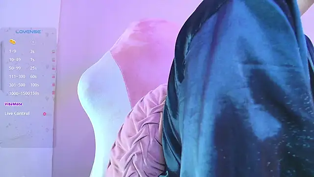 Keidancee online show from November 2025 05:16:01 PM