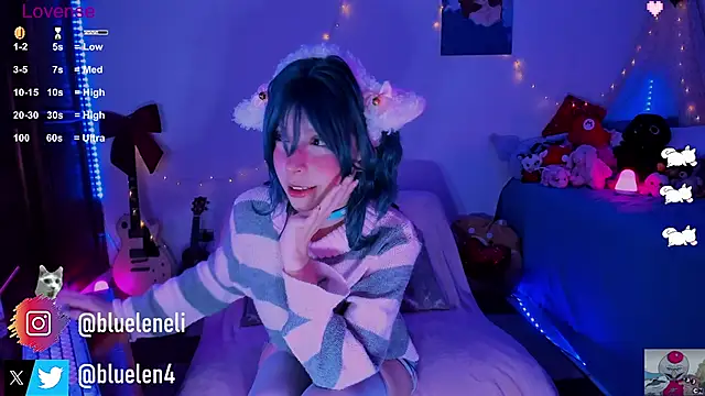 bluelen online show from February 2025 09:02:01 AM