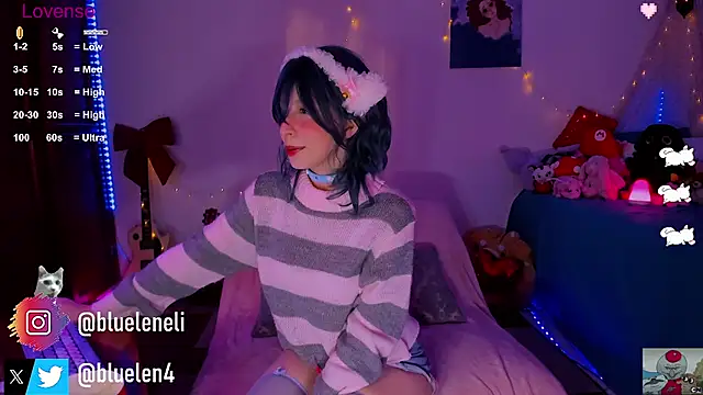 bluelen online show from February 2025 12:06:02 PM