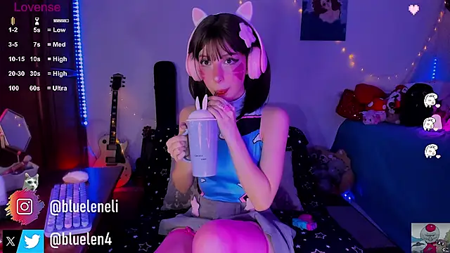 bluelen online show from March 2025 08:27:01 AM