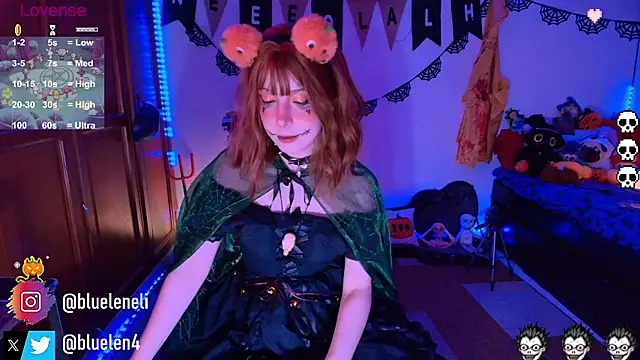 bluelen online show from October 2025 09:21:02 AM