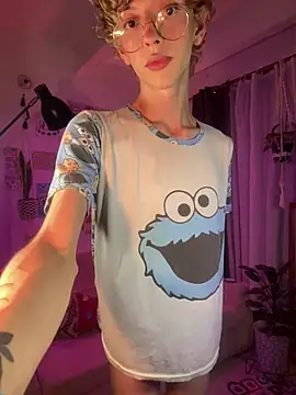 lyamthommpson online show from February 2026 03:40:02 AM