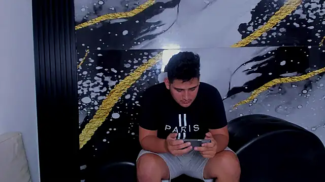 sweethot    online show from October 2025 03:04:02 AM