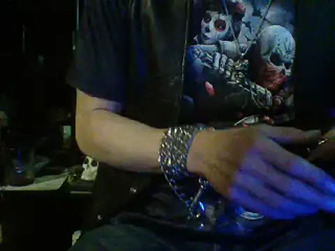 mrdemoncrowly online show from February 2025 04:42:01 AM