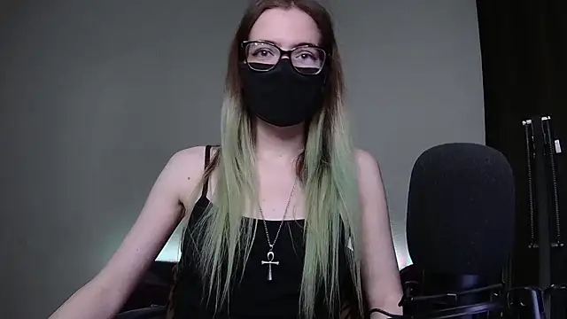 amber candyfloss online show from December 2024 02:32:01 AM