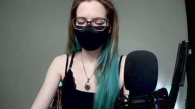 amber candyfloss online show from February 2025 09:13:01 PM