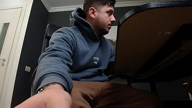 JoshKnights online show from February 2025 05:40:02 AM