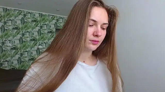 Olivia shine online show from October 2025 05:20:02 AM