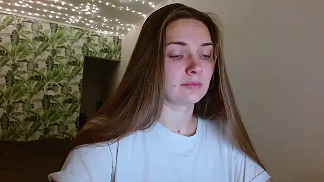 Olivia shine online show from December 2025 05:13:01 AM