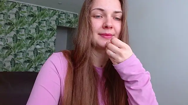 Olivia shine online show from March 2026 05:23:01 AM