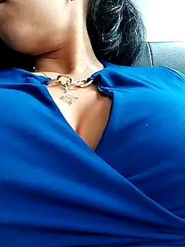 Emily Wane online show from September 2025 04:39:01 PM