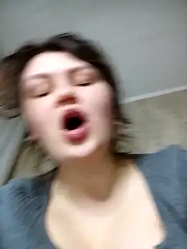 BlackCurly online show from March 2025 09:25:02 PM