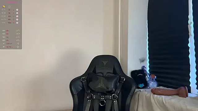 carthylovvve online show from October 2025 01:18:01 PM