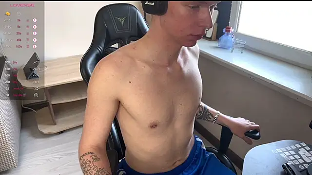 carthylovvve online show from April 2026 10:07:02 AM