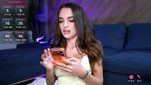 EsmeAinsley online show from December 2025 01:55:01 AM