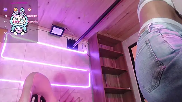 Sally23  online show from February 2026 02:43:01 PM