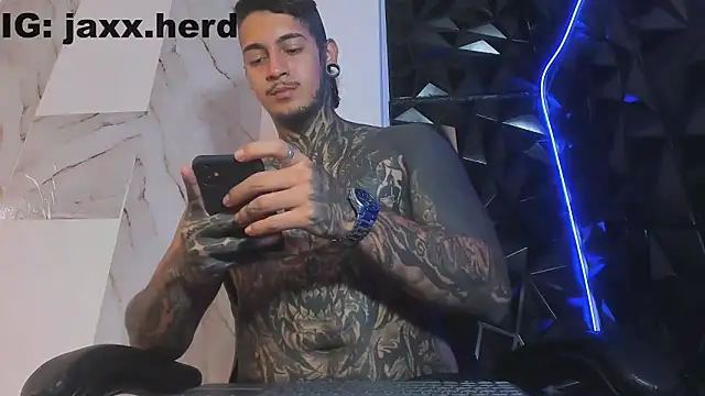 JAXXXONHERD online show from October 2025 02:15:02 PM